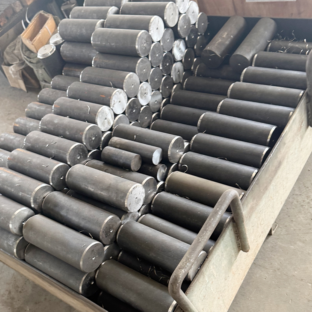 Loader Pin and Bushing06