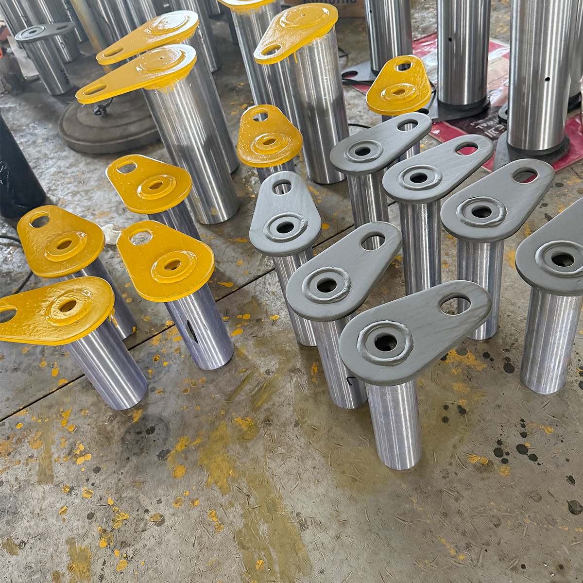 Loader Pin and Bushing08
